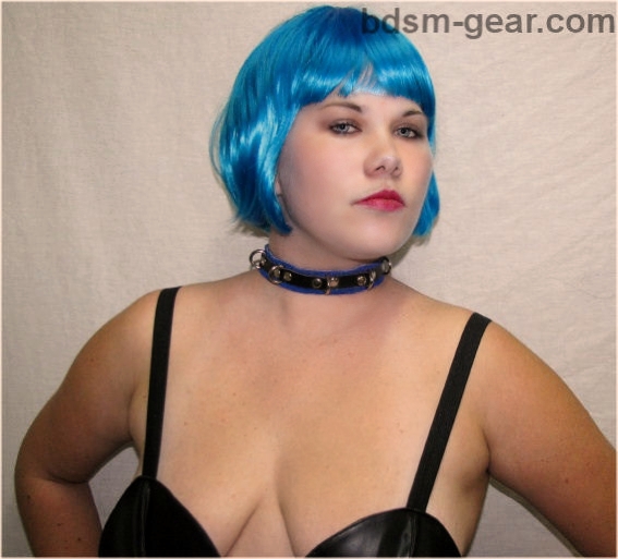 Leather bdsm bondage collar