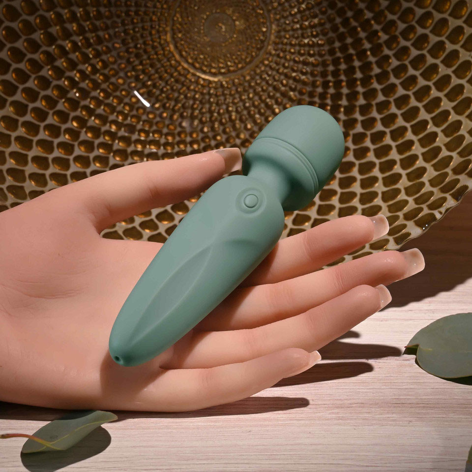 Rumble Wand - Green