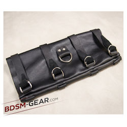 Durable bondage muff for extreme bondage scenes