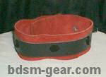 Ring-less day collar with red suede lining